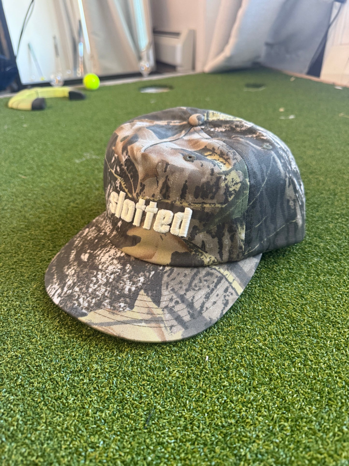 Camo Slottifact