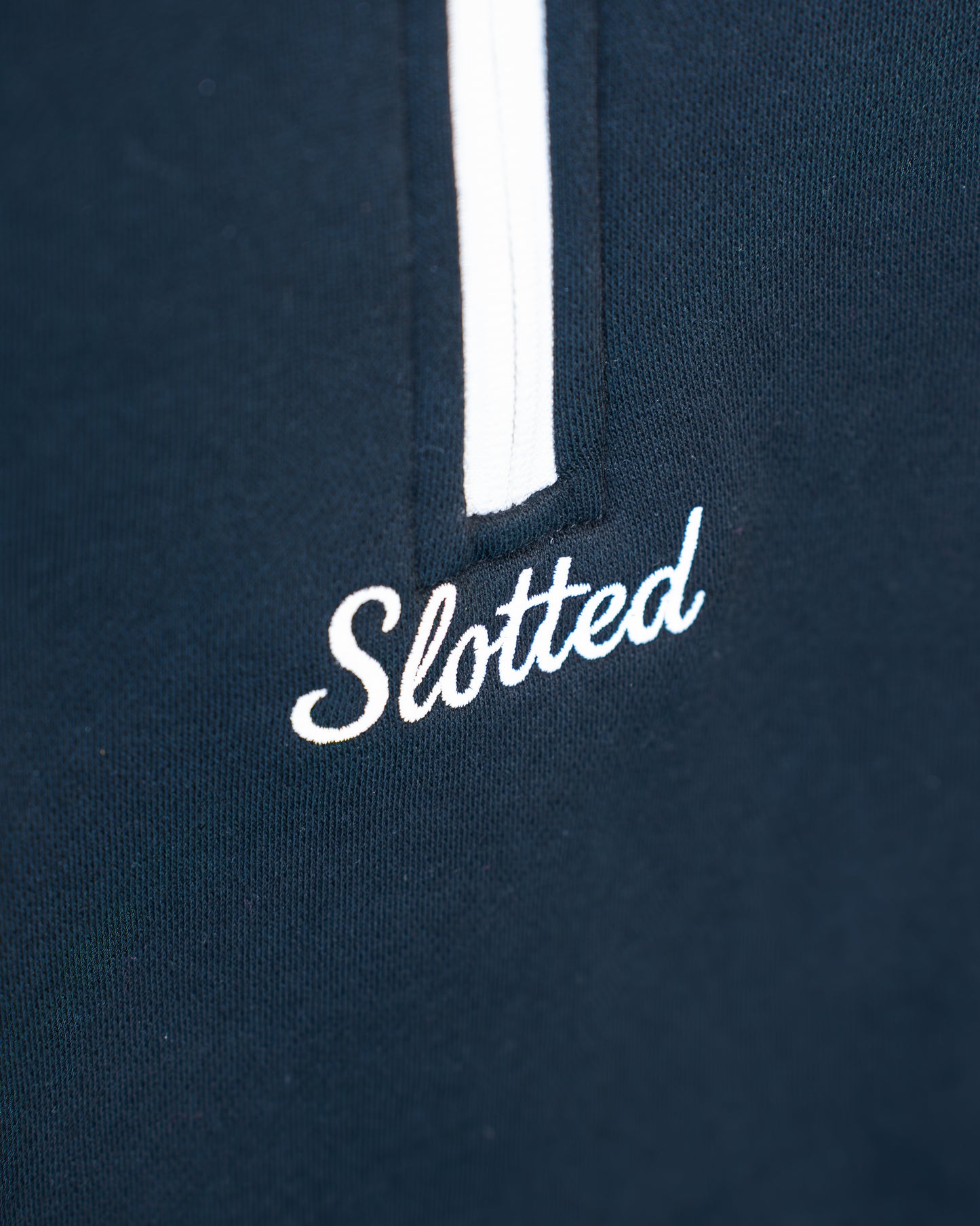 Slotted PLYR Q Zip